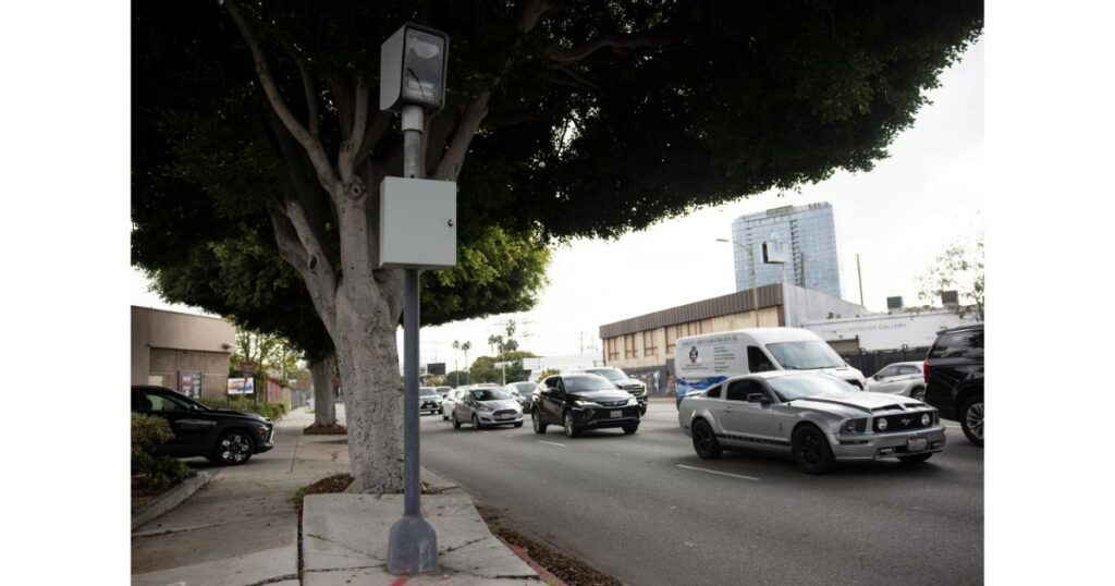 Auto Journalist Swarmed by Cops After Flock Cameras Mistakenly Flag Car Theft: We ‘Live in a Surveillance State’